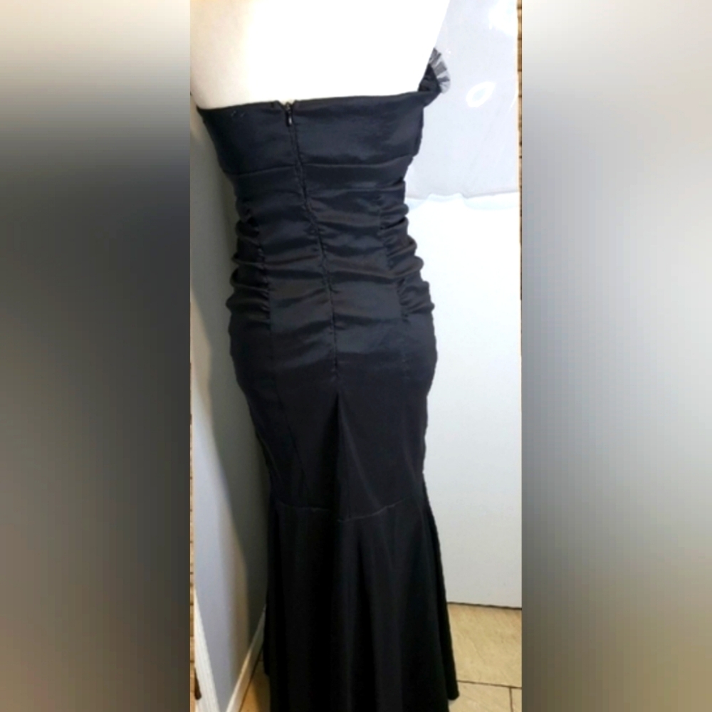 90'S Dancing Queen Gown LBD - Picture 4 of 13